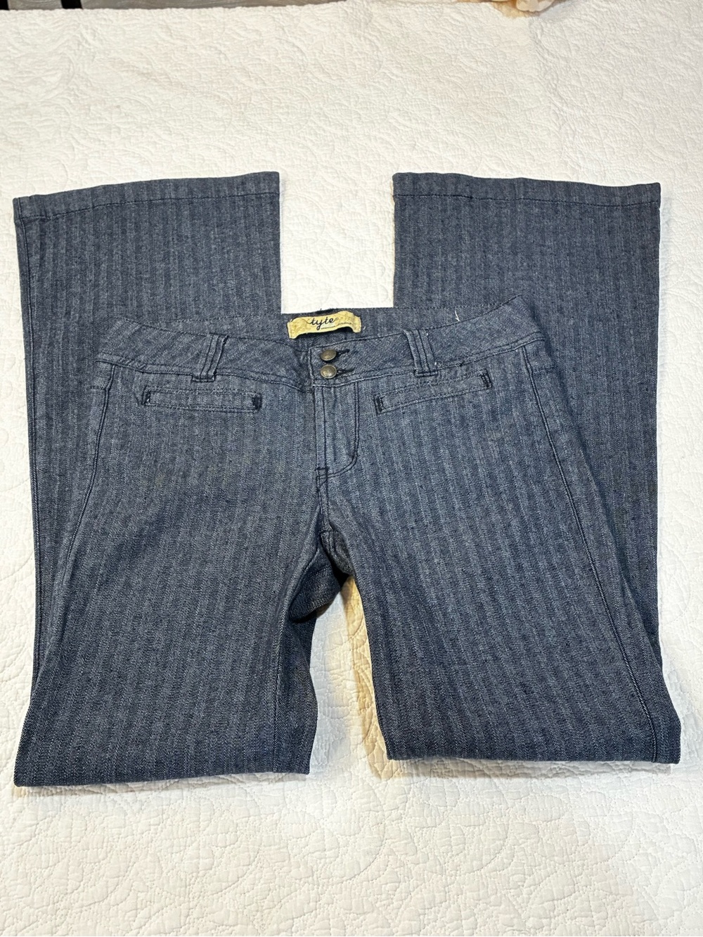 2000s Y2K Vintage Low Rise Boot  Cut Jeans Size 7